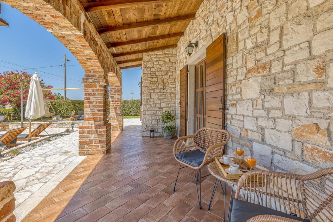 Villa Santolina Baderna Exterior foto